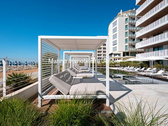 Appartamento quadrilocale in vendita in Piazza Tommaso Nember, Lido Ovest Faro, Jesolo