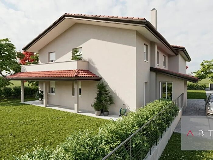 Appartamento quadrilocale in vendita in Santa Giustina In Colle