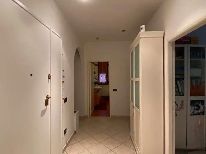 Appartamento con 5 locali in affitto in Empoli