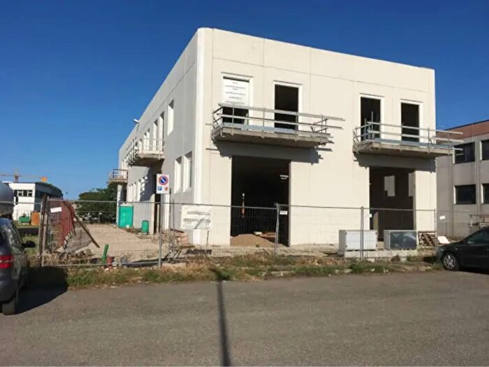 Appartamento trilocale in vendita in Via Castellaccio, Cesenatico