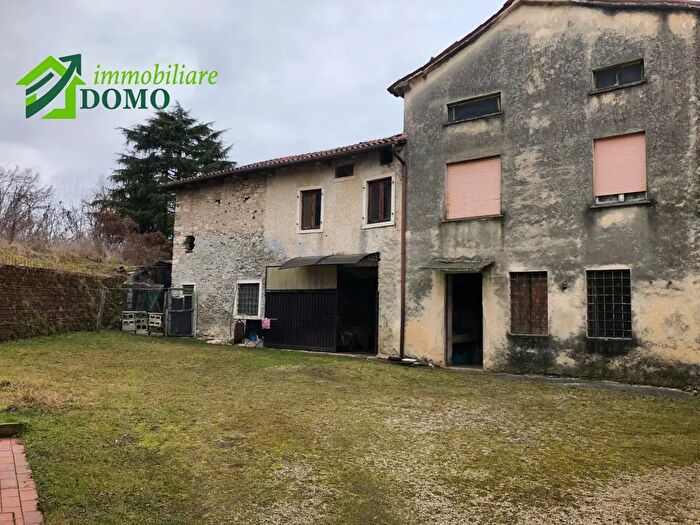 Casa trilocale in vendita in Via Ongaro, Monte Di Malo