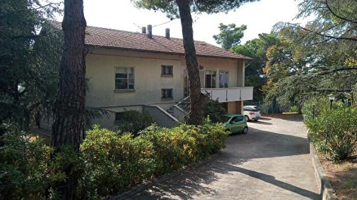 Casa con 5 locali in vendita in Strada Madonna degli Angeli, Fano