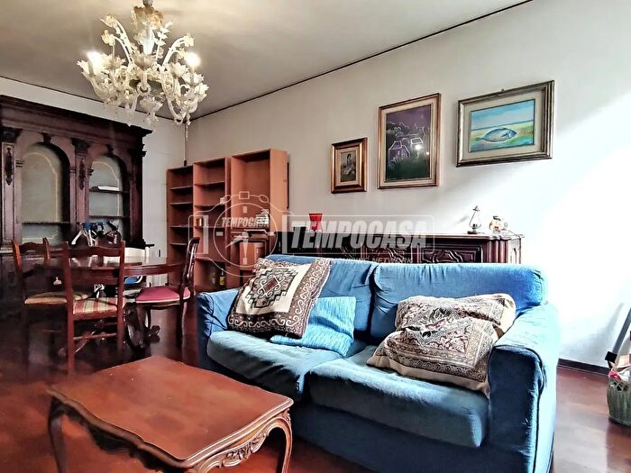 Appartamento quadrilocale in vendita in Via G Marino, Padova