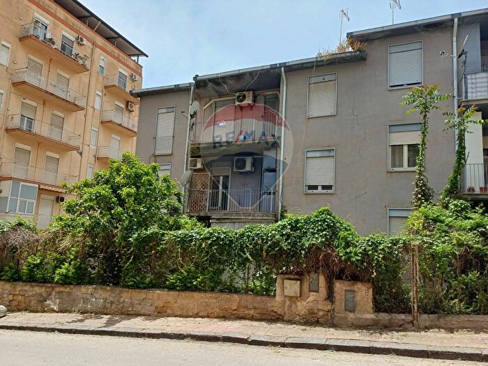 Appartamento con 6 locali in vendita in Corso Vittorio Veneto G, Favara