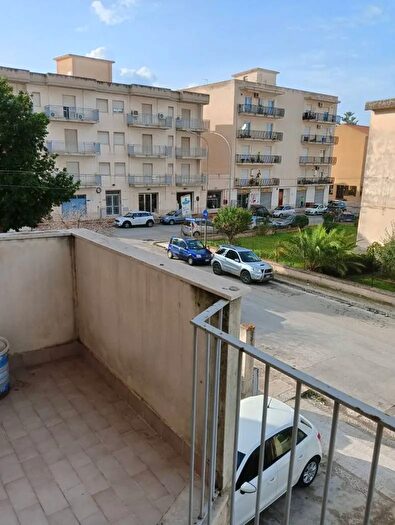 Appartamento con 5 locali in vendita in Via Sardegna Alcamo, Alcamo