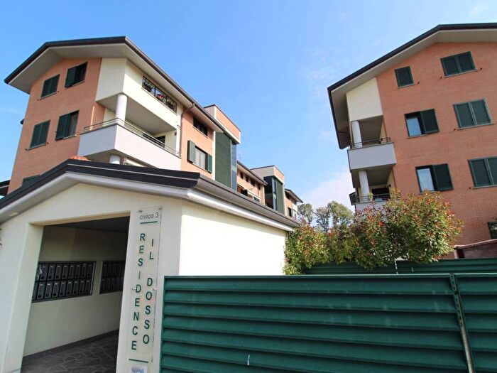 Appartamento bilocale in affitto in Via Generale Armando Diaz, Albiate