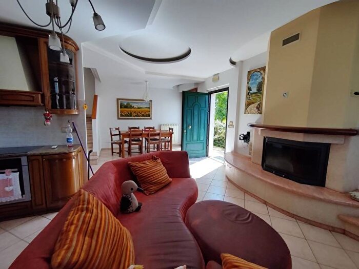 Appartamento con 6 locali in affitto in Centro, Città di Castello