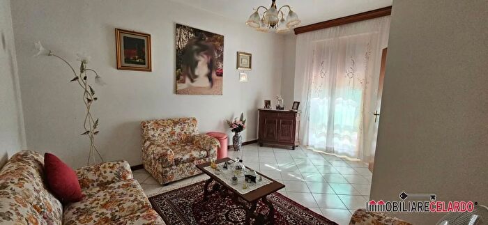 Appartamento quadrilocale in vendita in Casole DElsa