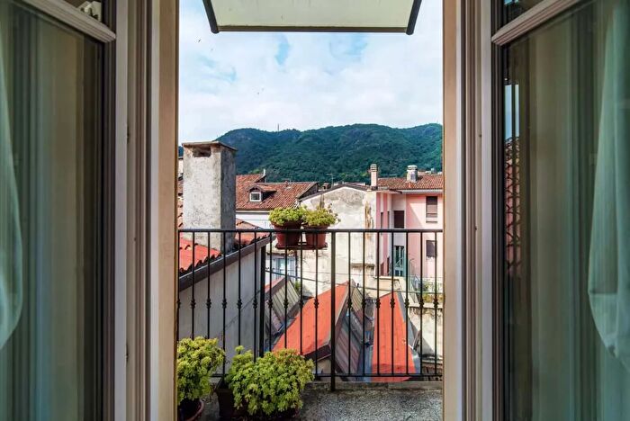 Appartamento monolocale in affitto in Via Pietro Boldoni, Como