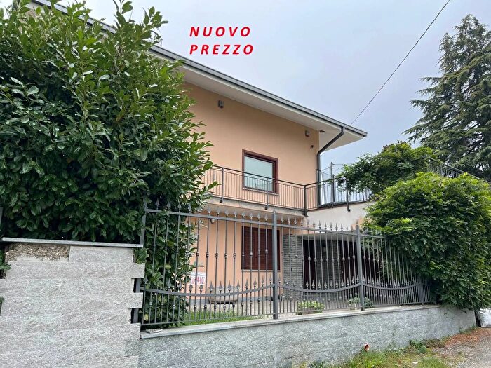 Casa con 10 locali in vendita in Via Regione Prejles Villarbasse, Villarbasse