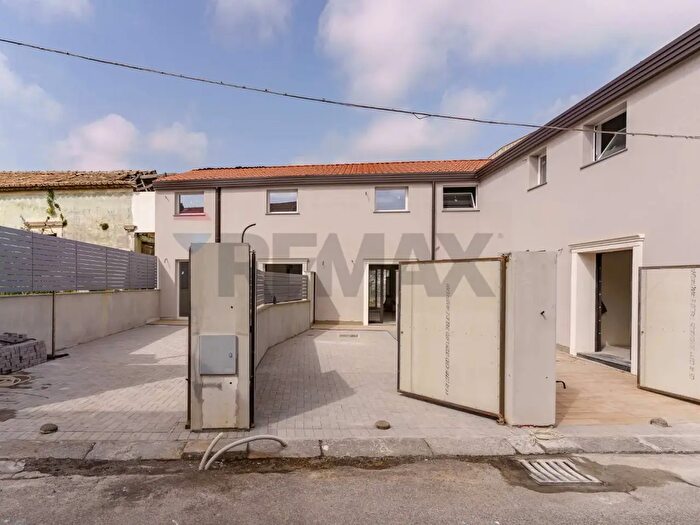 Casa con 5 locali in vendita in Via Salvatore Tomaselli, Nicolosi