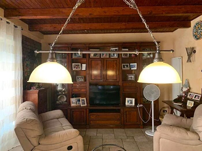 Casa quadrilocale in vendita in Siracusa