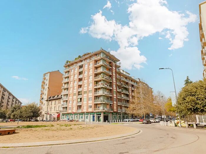 Appartamento bilocale in vendita in Via Antonello da Messina, Milano