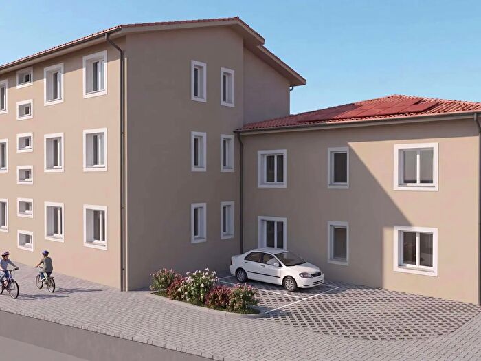 Case in Vendita e in Affitto - 2