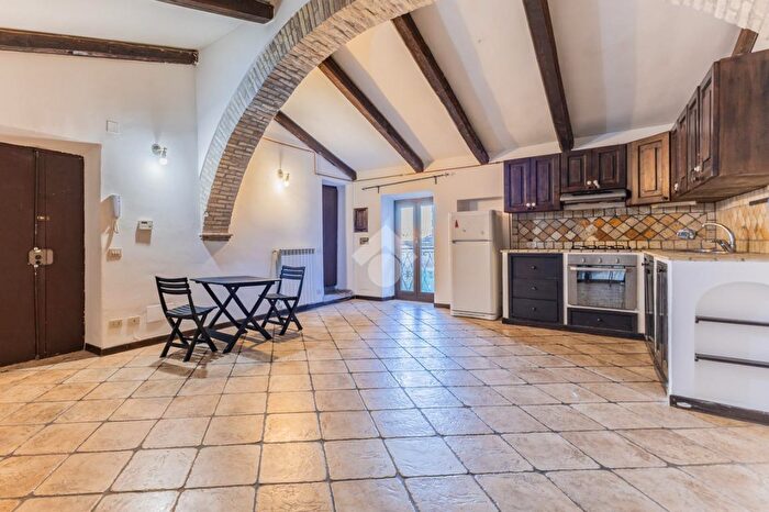 Appartamento bilocale in vendita in Vicolo Nuovo, Campagnano Di Roma