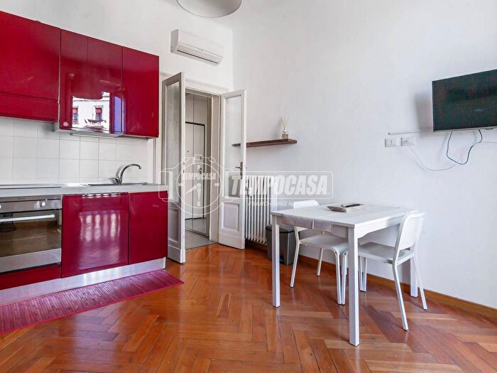 Appartamento bilocale in affitto in Via Monte Rosa, Amendola Buonarroti, Milano