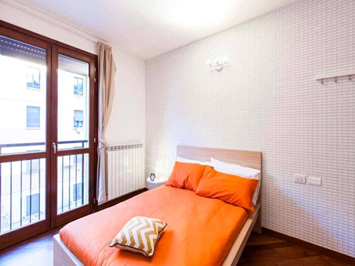 Appartamento quadrilocale in affitto in Via Privata S Martiniano, Corvetto, Milano