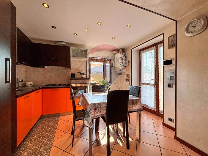 Appartamento monolocale in vendita in Via Torbole, Varese