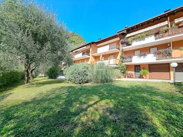 Appartamento bilocale in vendita in Riva Del Garda