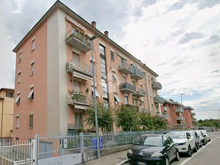 Appartamento trilocale in vendita in Via Vincenzo Gioberti, Parma