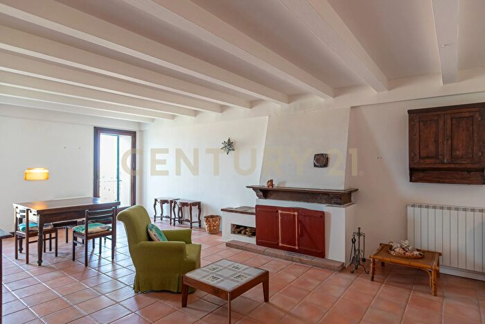 Appartamento con 7 locali in vendita in Via Amore, Castiglione Della Pescaia