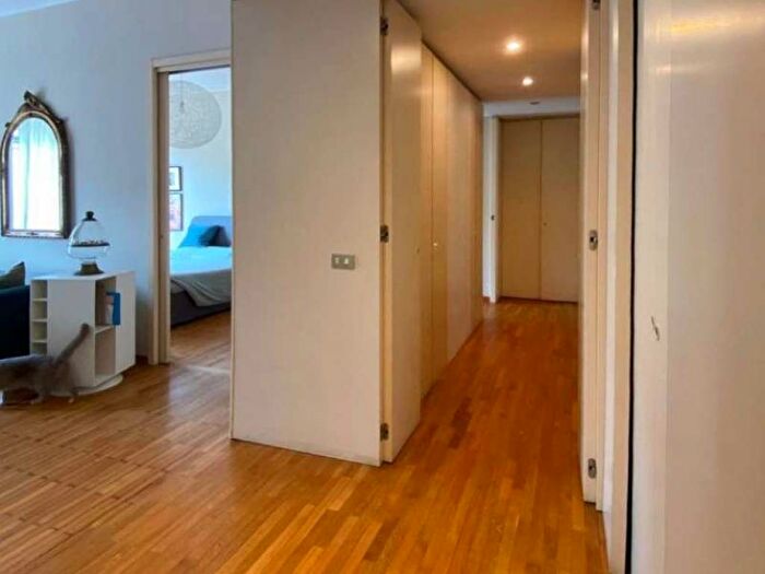 Appartamento trilocale in affitto in corso ITALIA, Quadronno Crocetta, Milano
