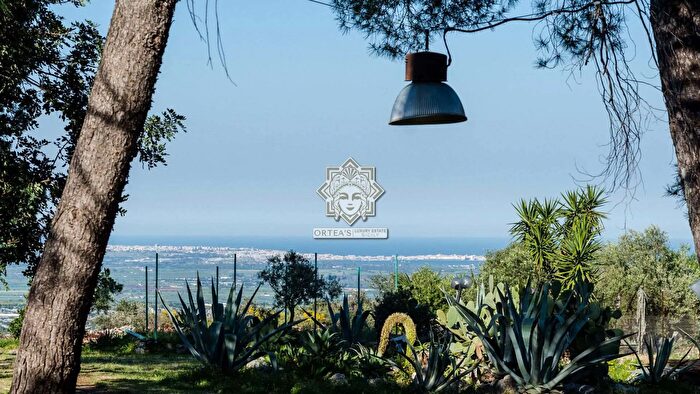 Casa con 15 locali in vendita in Contrada Cugni, Noto