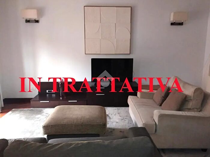 Appartamento quadrilocale in affitto in Roma