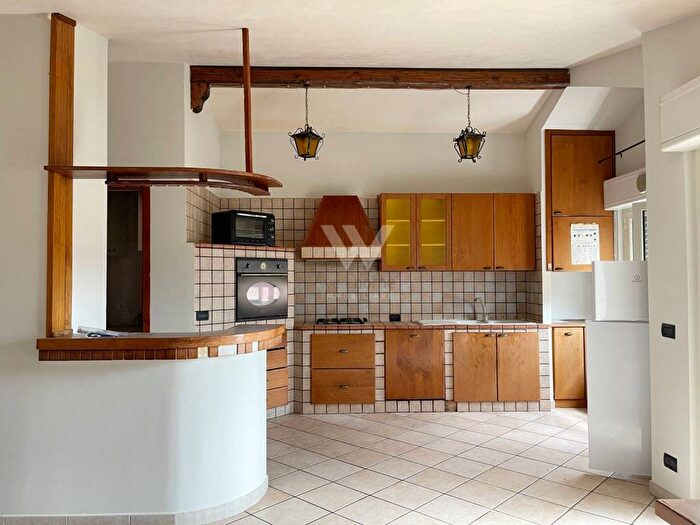Appartamento trilocale in affitto in Via Emilio Spensieri, Centro, Vinchiaturo