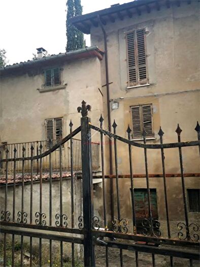 Appartamento con 6 locali in vendita in Strada Comunale del Ranco Pocaia Monterchi Ar Italia, Monterchi