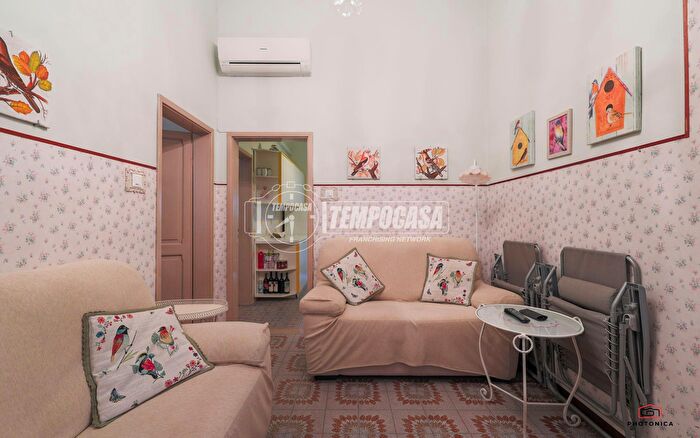 Casa quadrilocale in vendita in Via Virgilio, Riccione