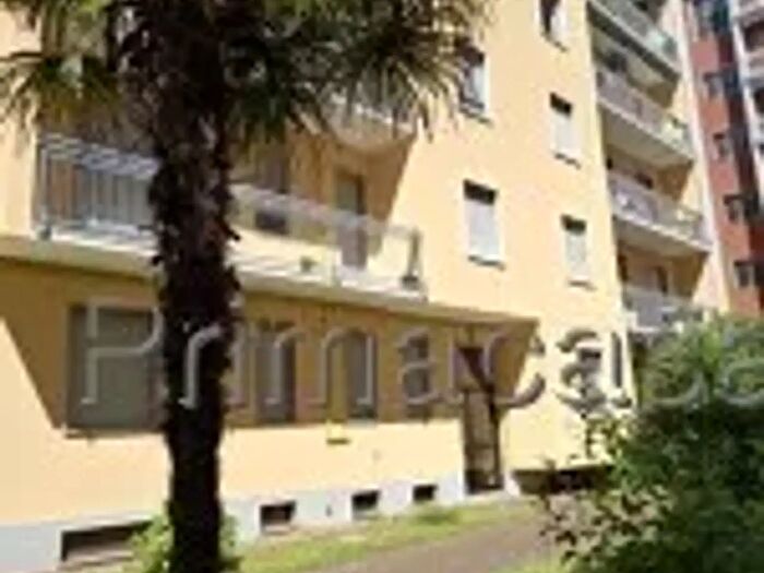 Appartamento bilocale in vendita in Via Tasso, Monza