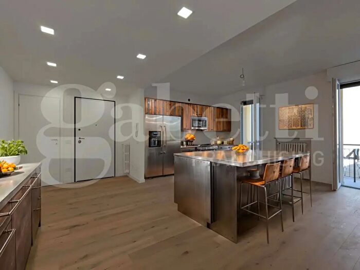 Appartamento quadrilocale in vendita in Canalchiaro, Modena