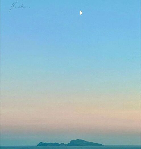 Appartamento con 6 locali in vendita in Via Domenico Fontana Napoli, Napoli