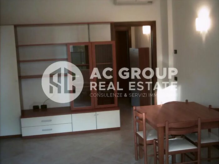 Appartamento bilocale in affitto in Via Trento, Saronno