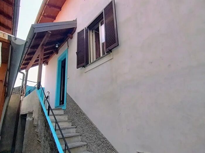 Casa trilocale in vendita in Via Careghetta, Ghiffa