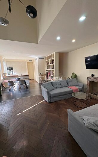 Appartamento quadrilocale in affitto in Ripa di Porta Ticinese, Milano