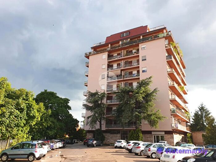 Appartamento quadrilocale in vendita in Via Tiburtina, Frosinone