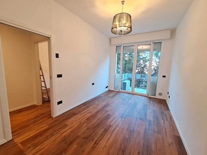 Appartamento bilocale in vendita in Piazza Mercato, Abano Terme