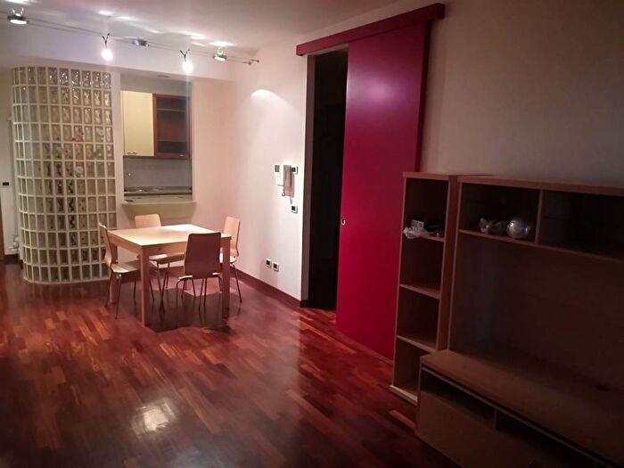 Appartamento bilocale in affitto in Viale Città dEuropa, Torrino, Roma