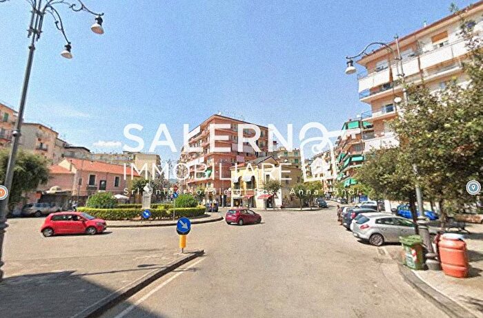 Appartamento bilocale in affitto in Piazza Gregorio Maria Grasso, Mercatello Mariconda, Salerno