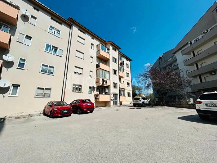 Appartamento quadrilocale in vendita in Via Mantova, Termoli