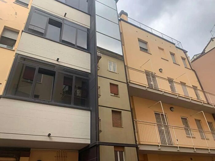 Appartamento quadrilocale in vendita in Reggio Emilia