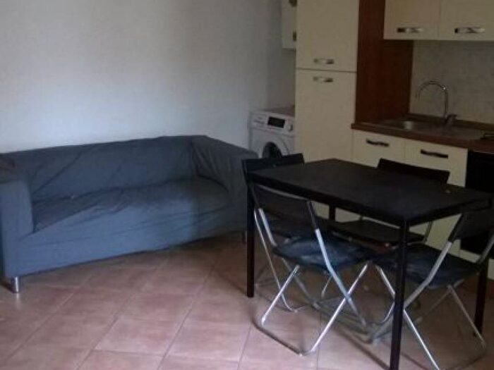 Appartamento bilocale in affitto in VIA SAN FRUTTUOSO, San Fruttuoso, Monza