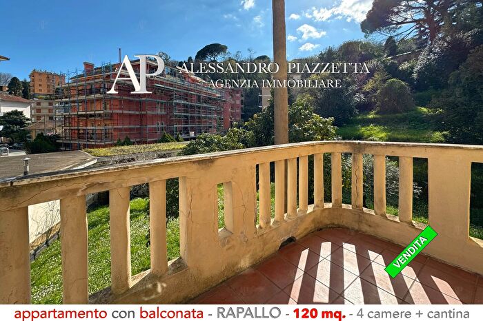 Appartamento con 5 locali in vendita in Rapallo
