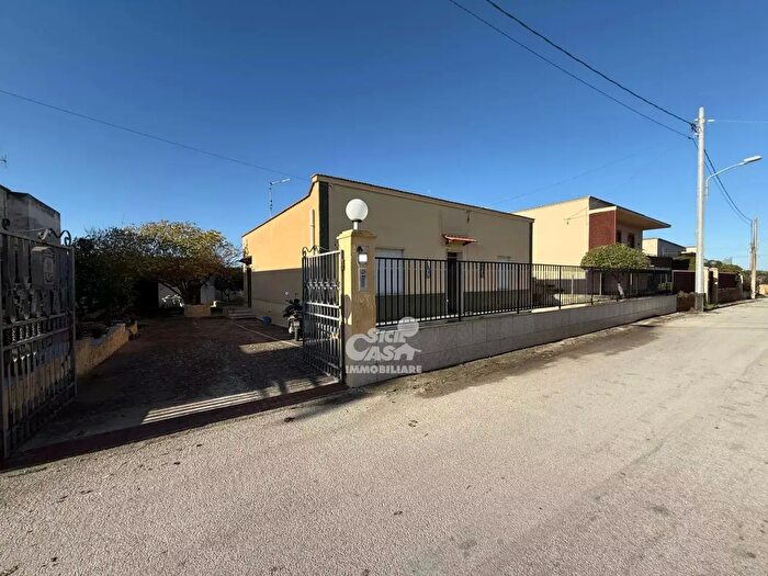 Casa quadrilocale in vendita in Marsala