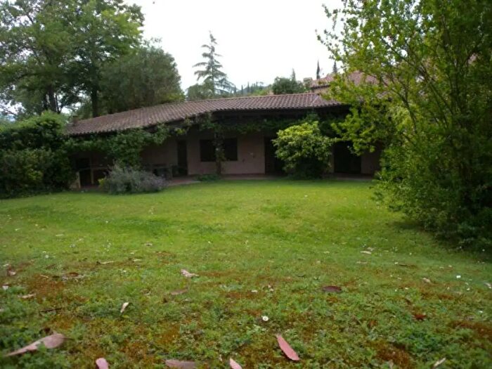 Appartamento con 5 locali in vendita in Via Praglione, Garlenda