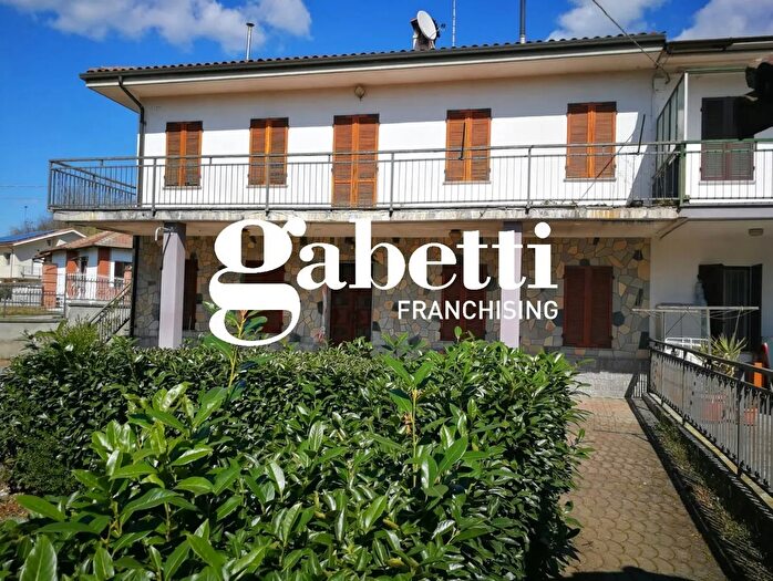 Casa con 5 locali in vendita in Via Bine, CastellAlfero