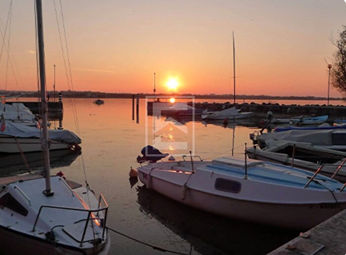 Appartamento trilocale in vendita in Via Puccini, Castelnuovo Del Garda