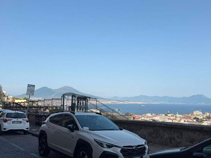 Appartamento bilocale in affitto in Via Filippo Palizzi, Vomero, Napoli